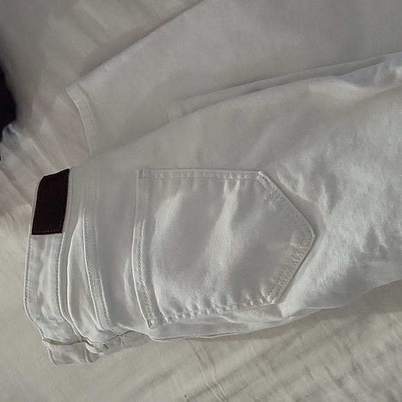 Hollister Curvy High Rise - Picture 3 of 4